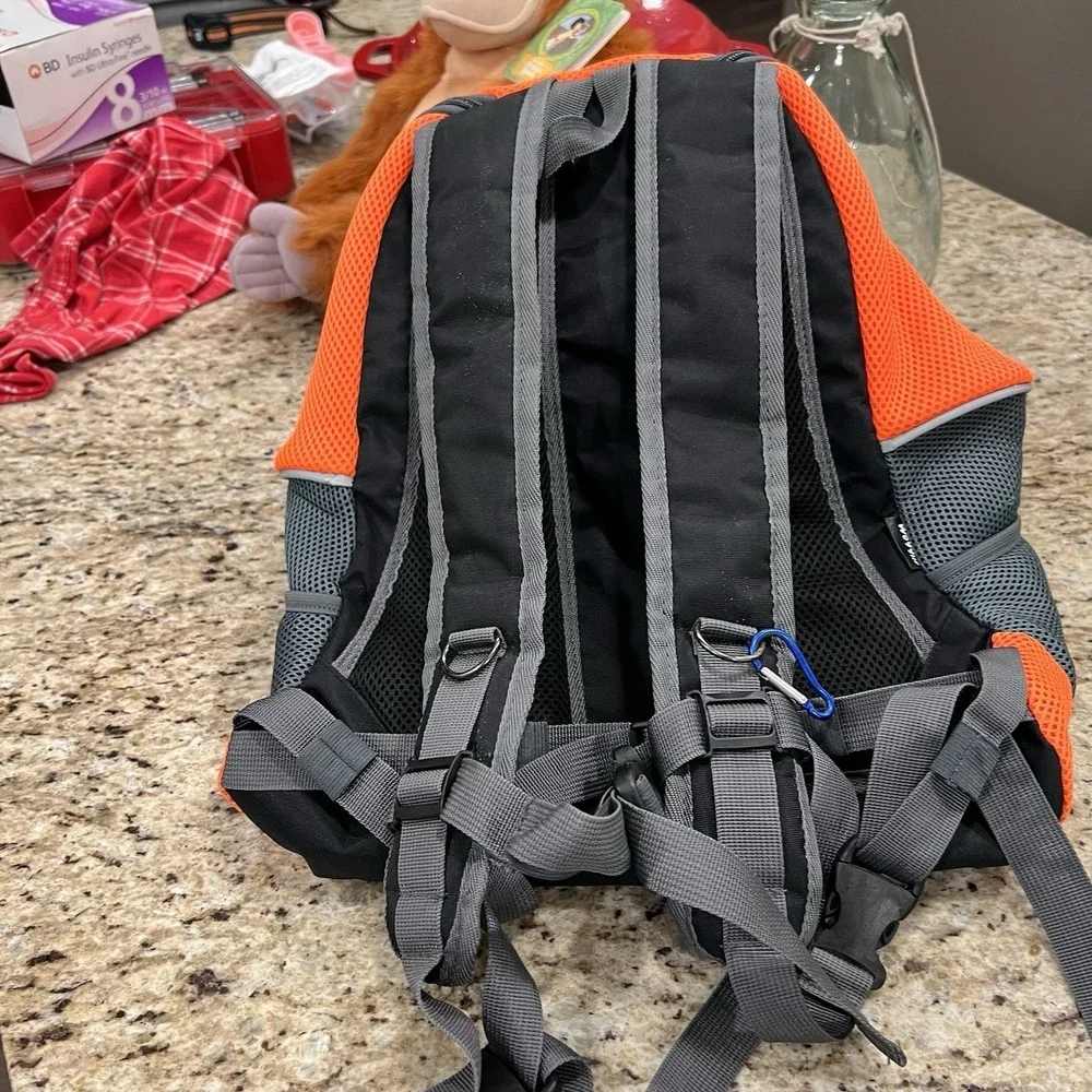 WOYYHO Dog Pet Carrier Backpack Mesh Breathable Head-Out-Orange Large Read
